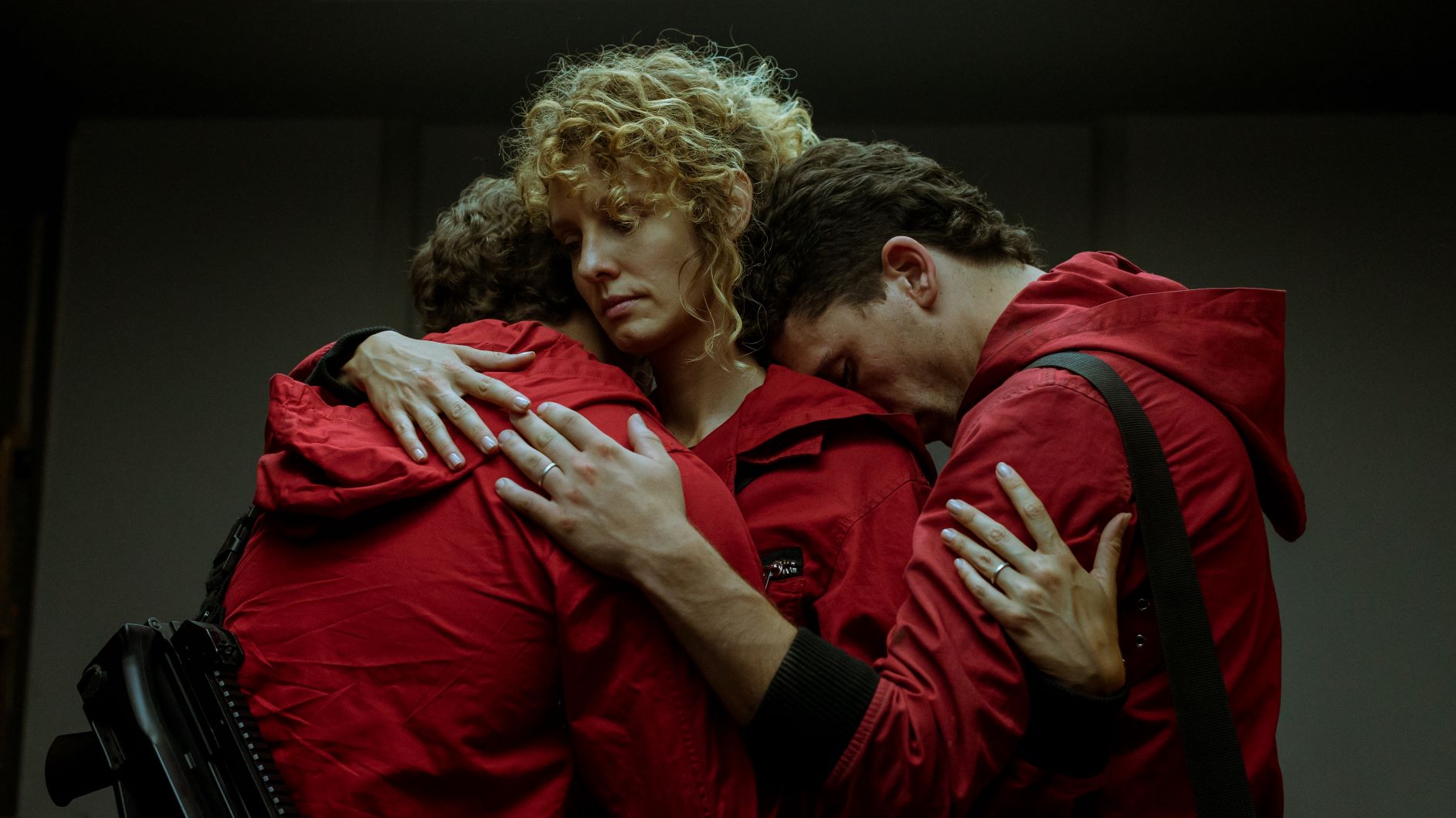 La Casa de Papel estreia 3ª temporada com assalto impossível