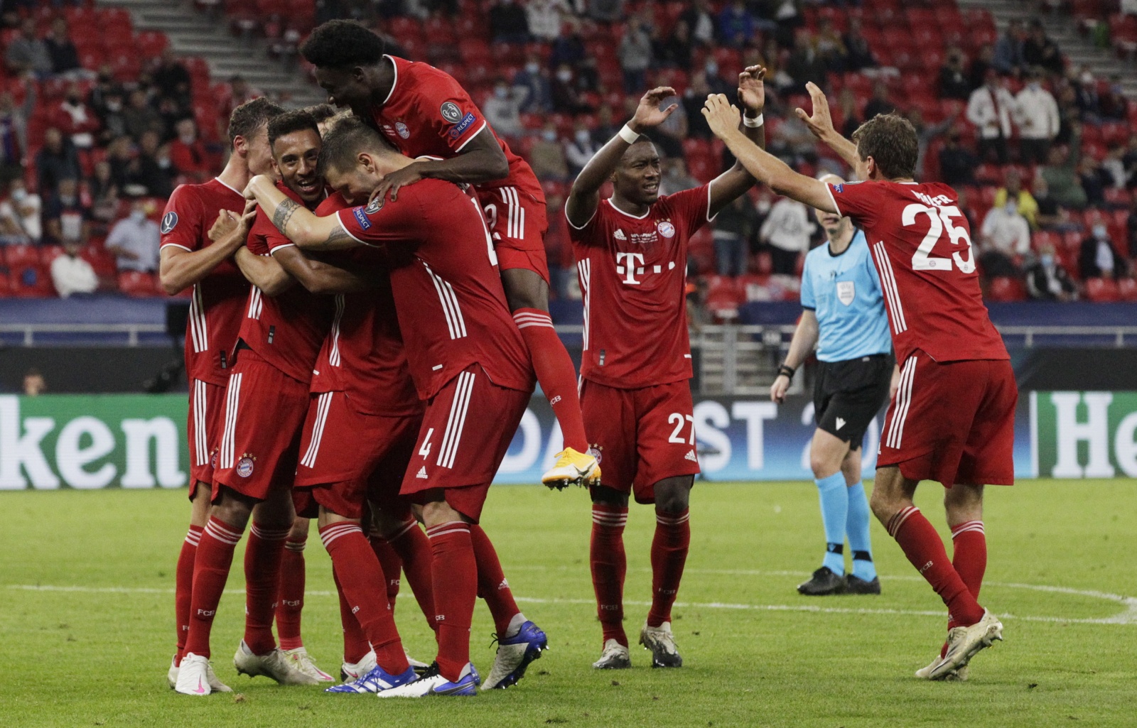 Visão | Bayern Munique vence Sevilha e conquista Supertaça ...