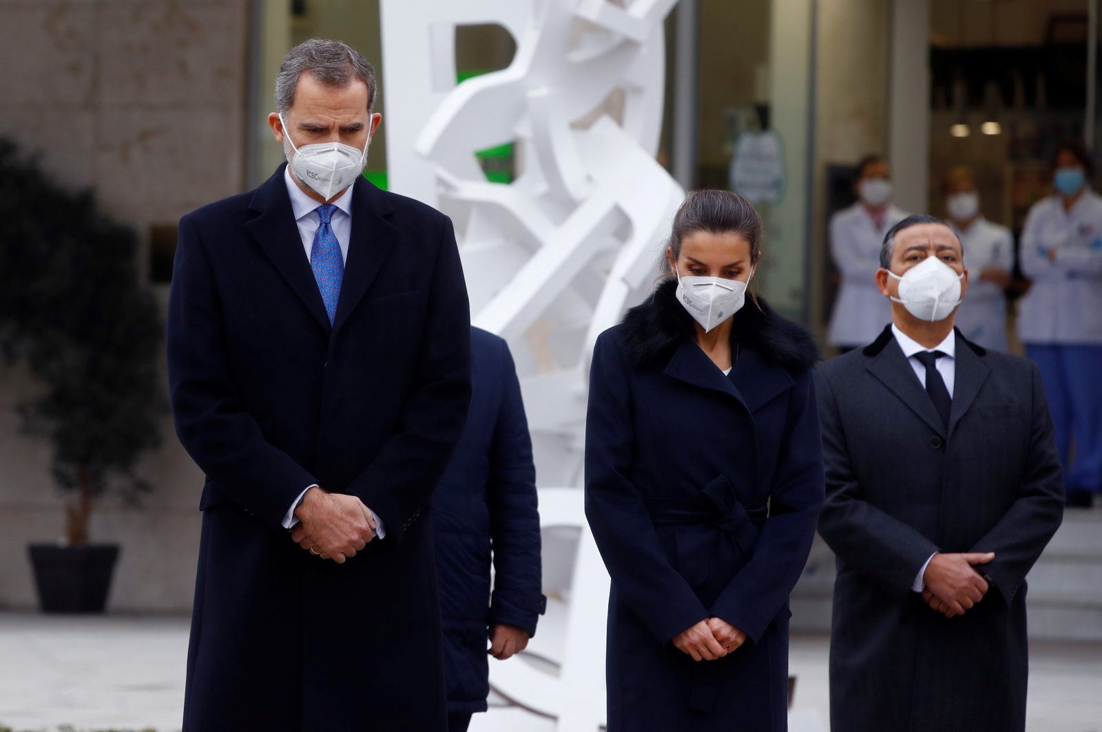 Covid-19: Demonstrations mark the tribute of the kings of Spain to health personnel