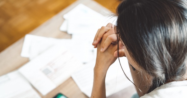 Serviços essenciais: quanto custa, afinal, não rever contratos?