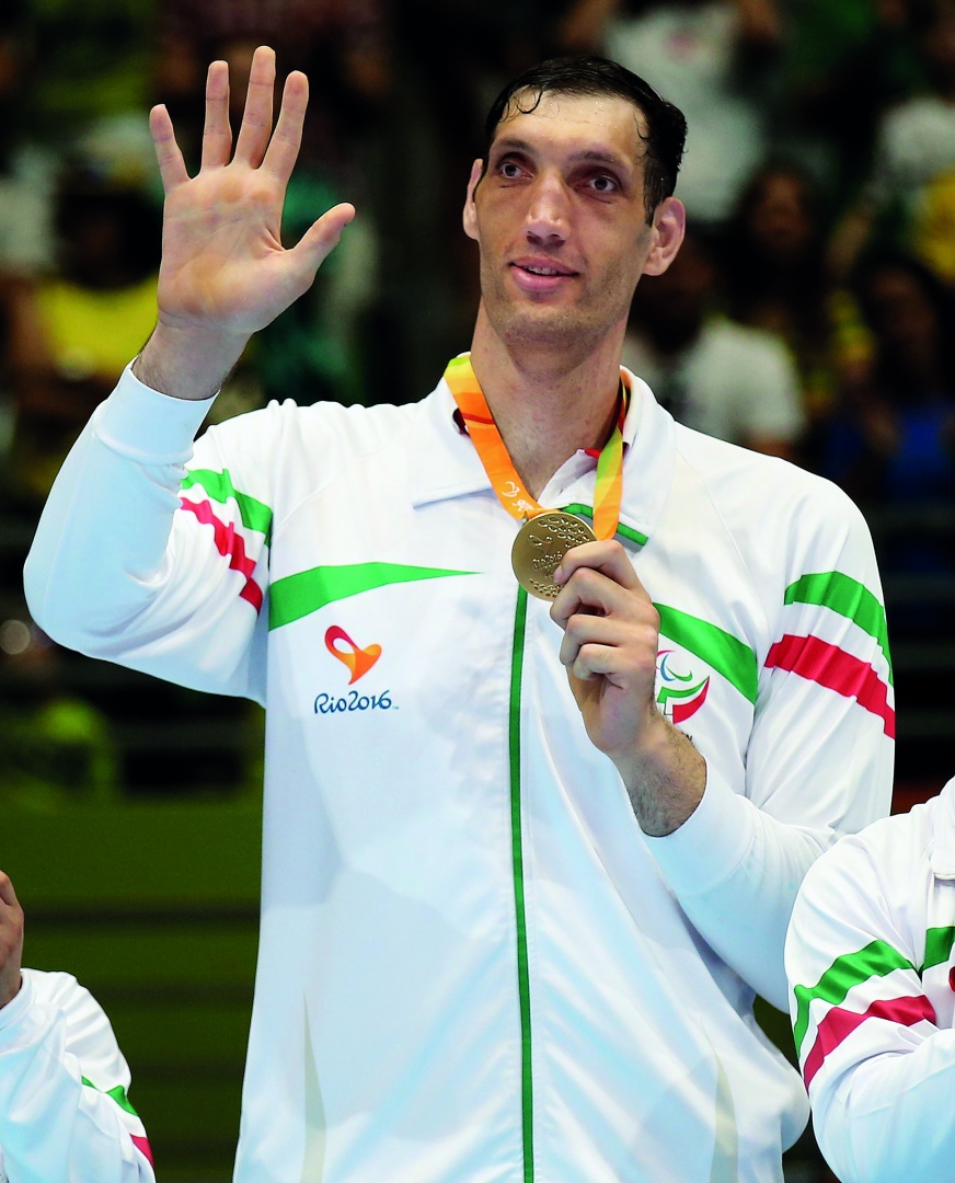 Atleta iraniano banido por um aperto de mãos