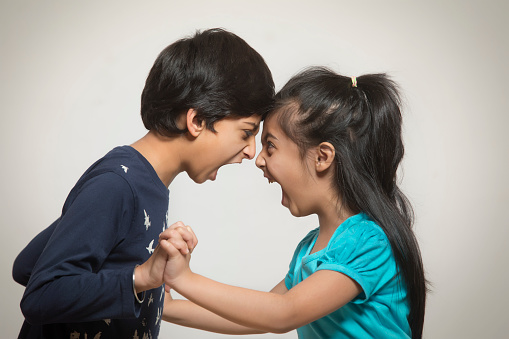 Social alerta sobre riscos do bullying nas escolas