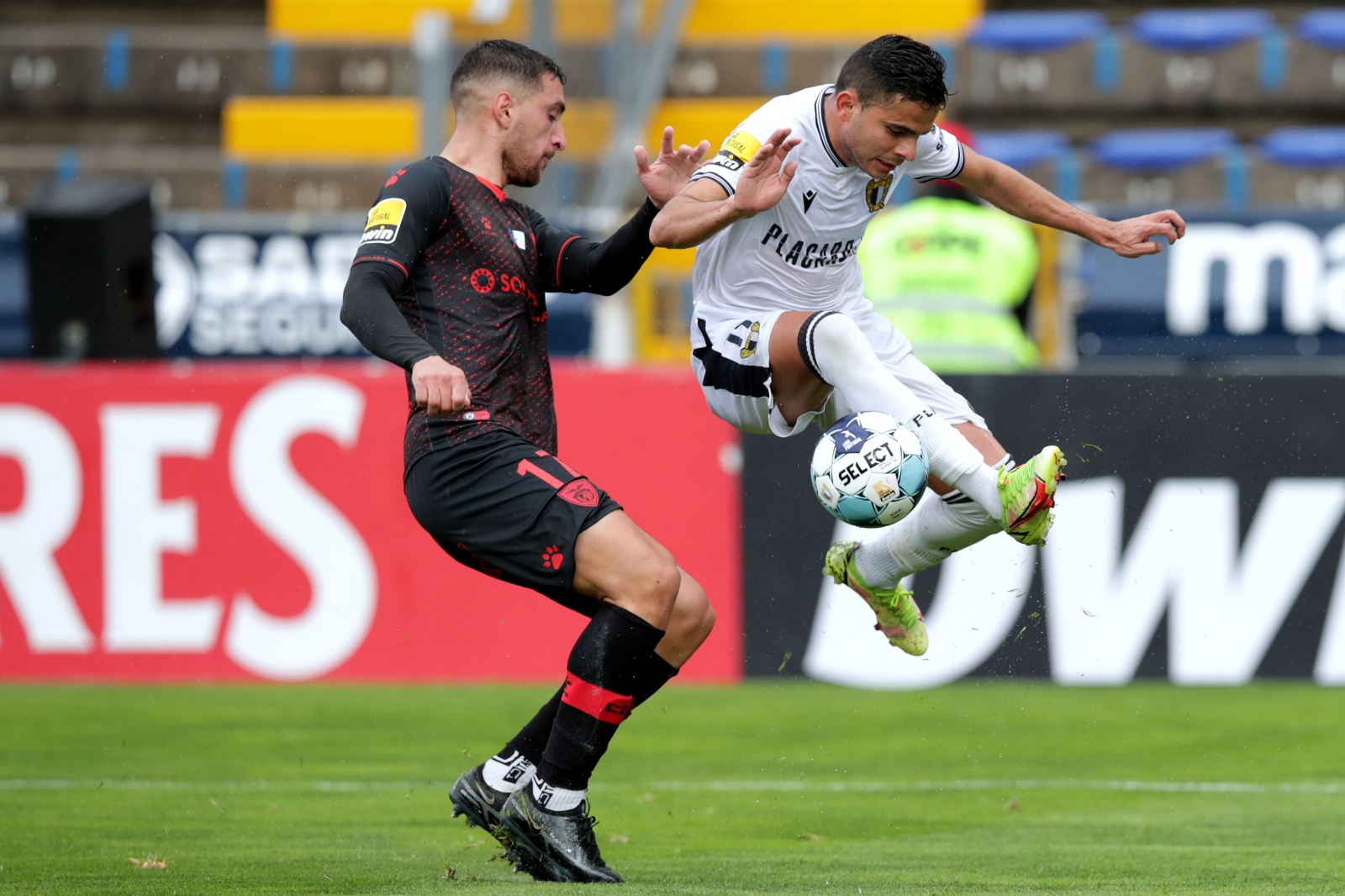 Visão Famalicão e Santa Clara empatam sem golos