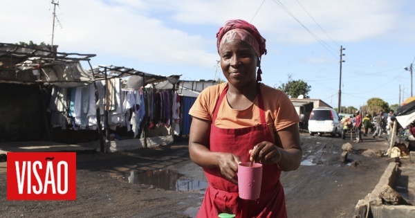Visão | Chá da Rosa, o que tem brasas presas por arames nas ruas de Maputo