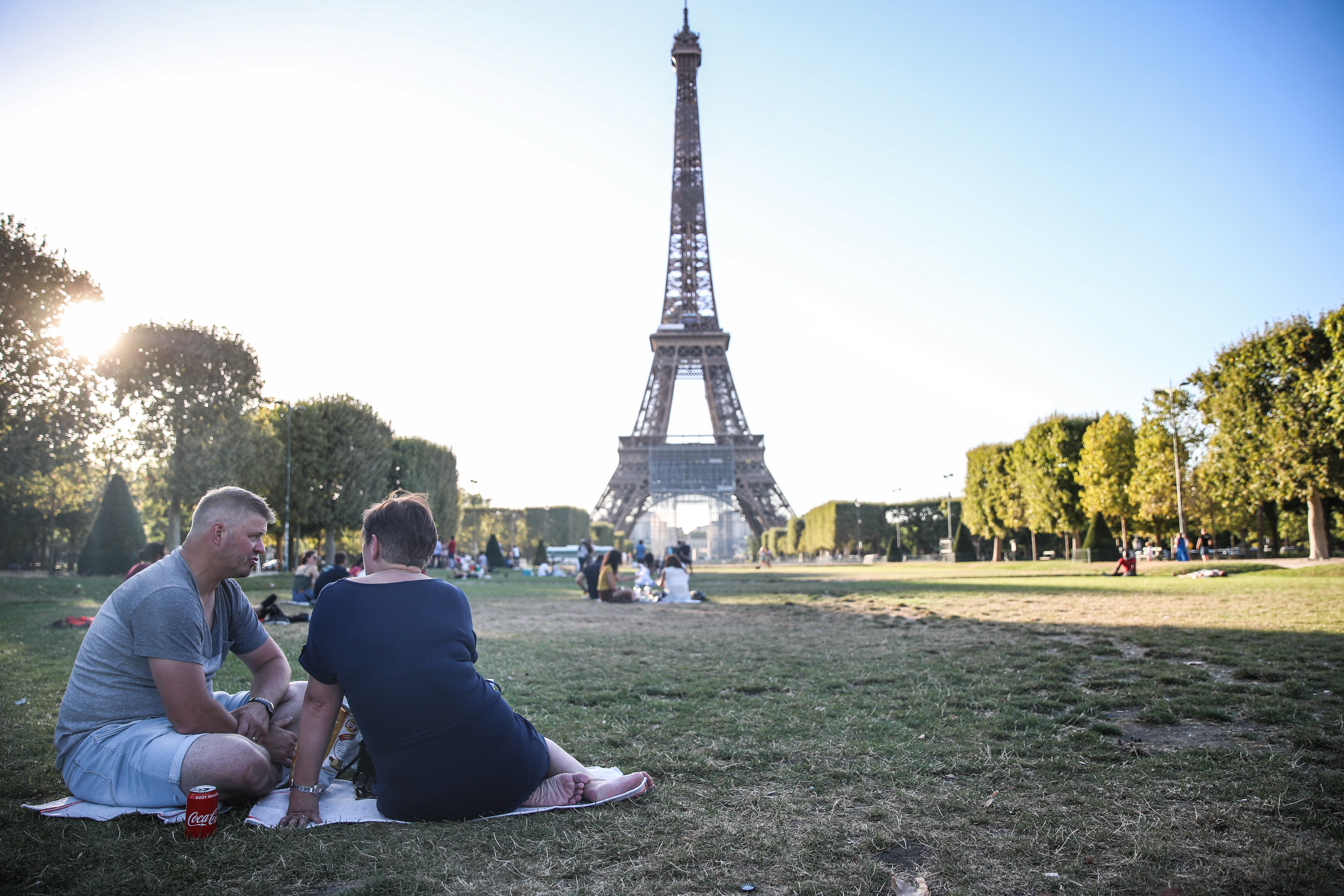 Alerta: escolas e hospitais da Europa em risco devido ao calor extremo, Crise climática