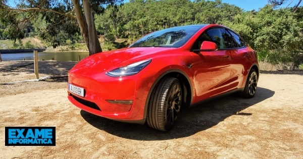 Tesla 'recolhe' 1,1 milhões de veículos nos EUA devido a sistema de fecho de janelas