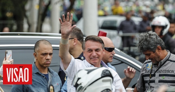 Bolsonaro agradece apoio de líderes europeus de extrema-direita, entre os quais André Ventura