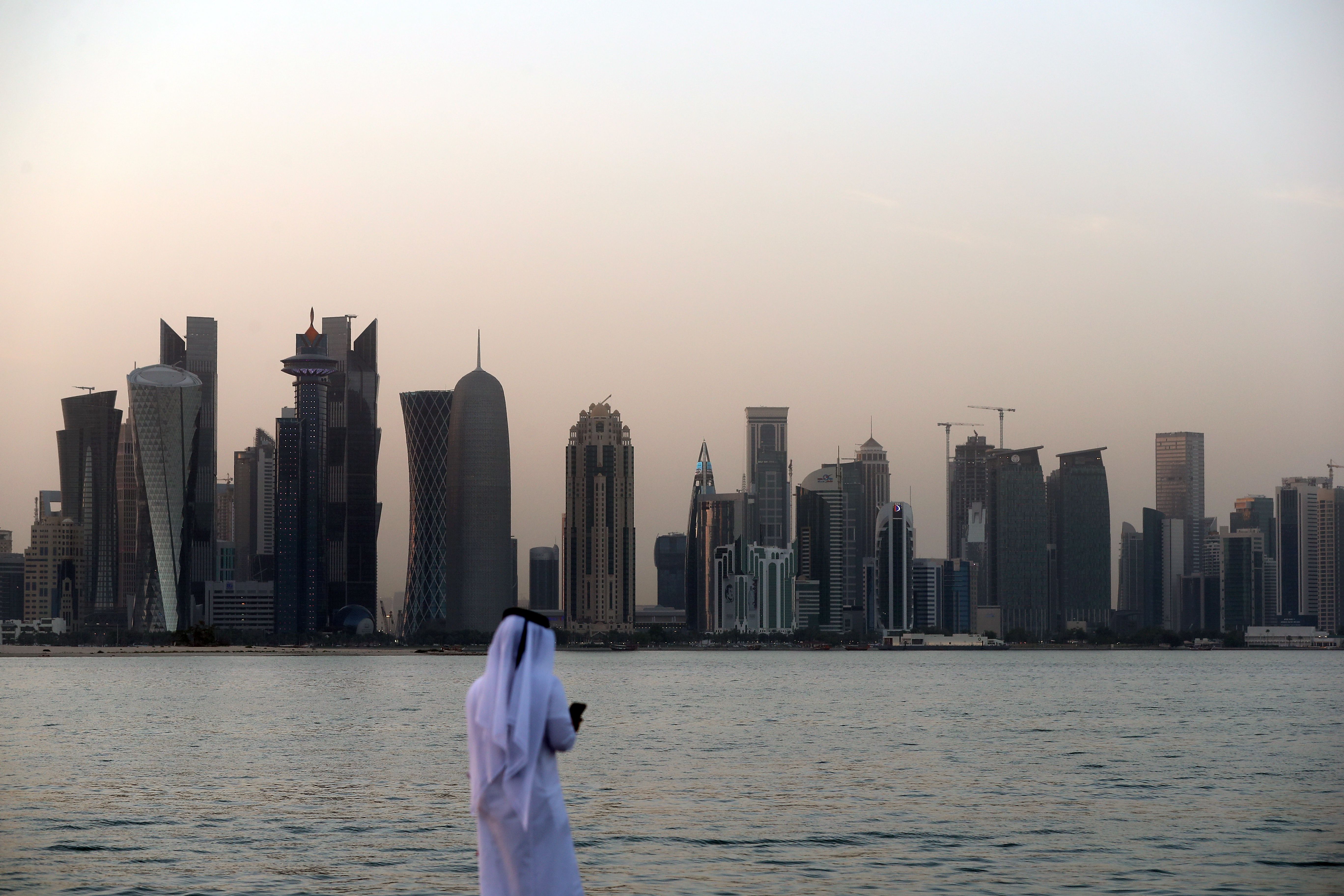 Visão Mundial 2022 o inferno dos escravos domésticos é no Qatar foto