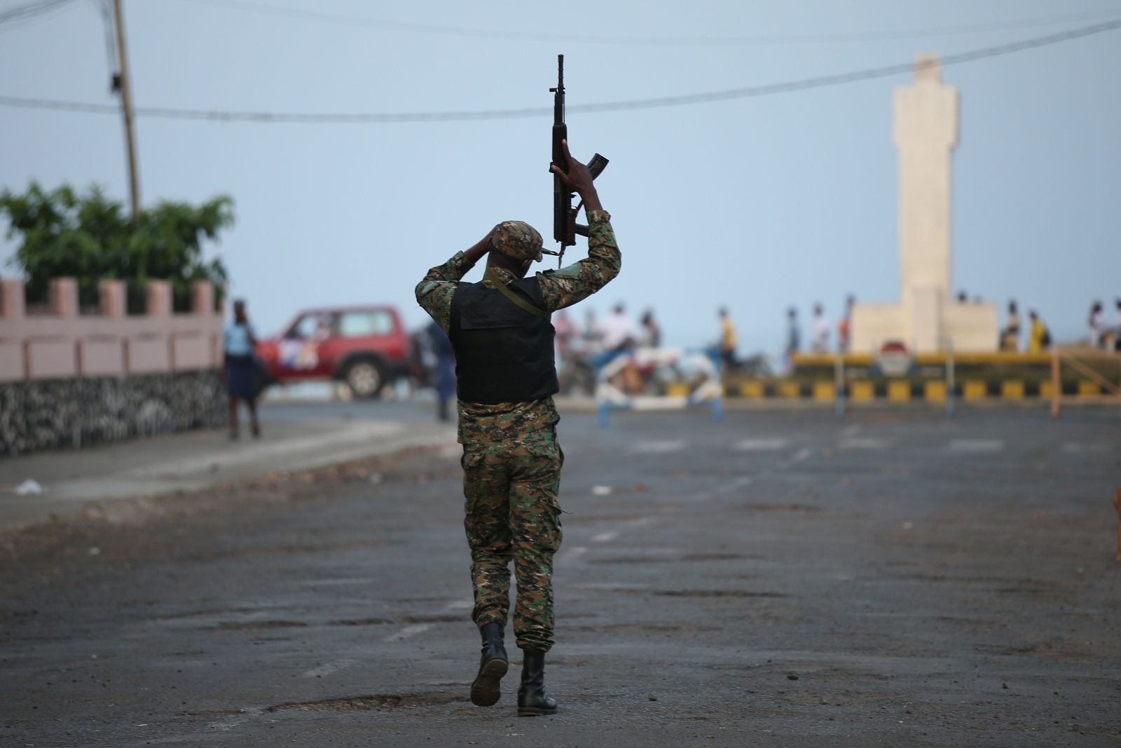 Visão | Homens invadiram quartel militar de São Tomé mas ataque já foi  