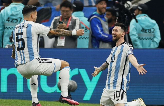 Messi e Enzo: os génios que dão vida à Argentina 