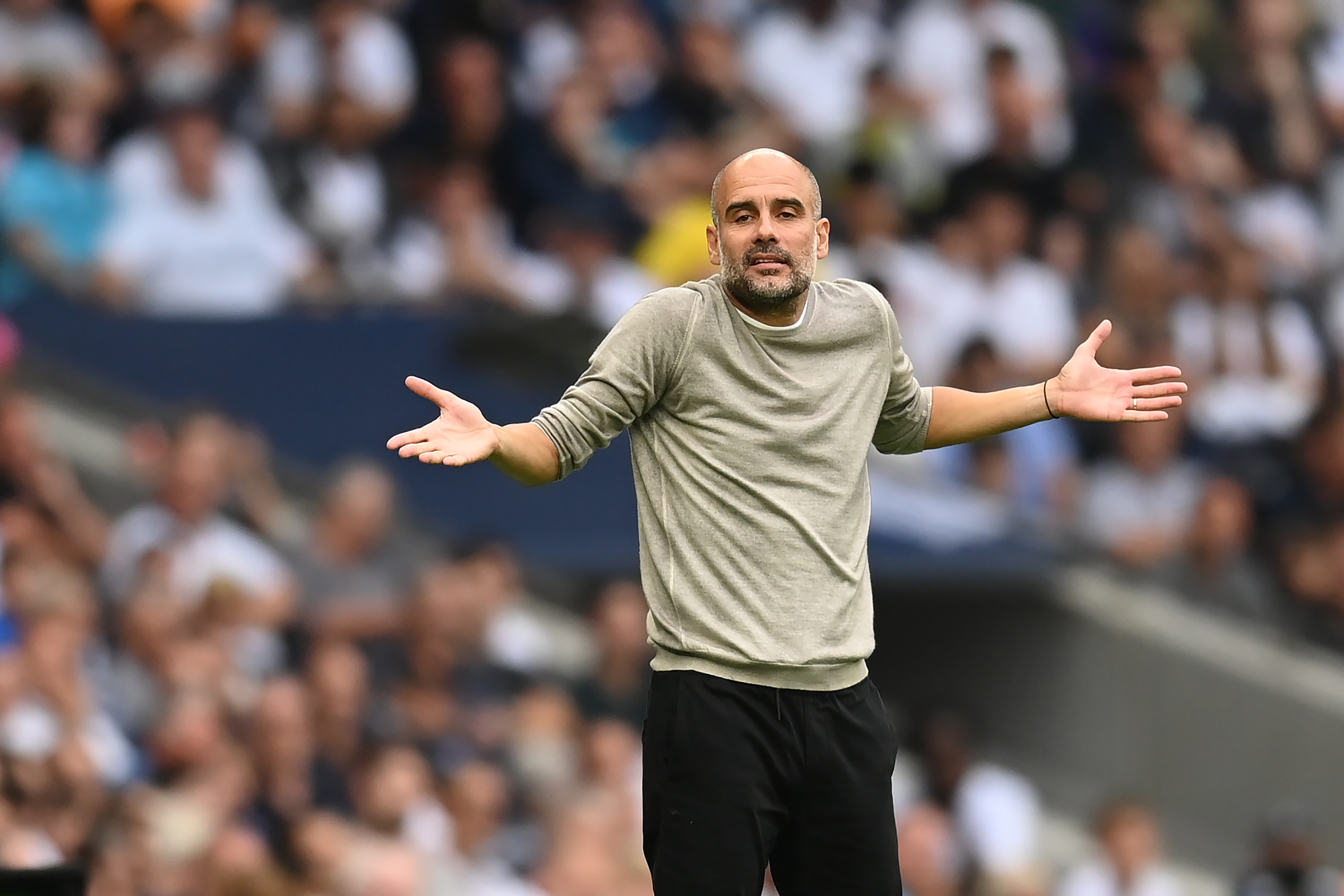 Guardiola compara Bernardo Silva a Messi: É um jogador extraordinário