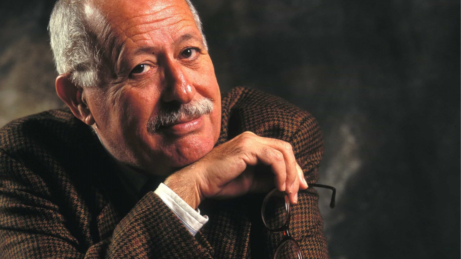 Visão O mundo de Silvano Santiago