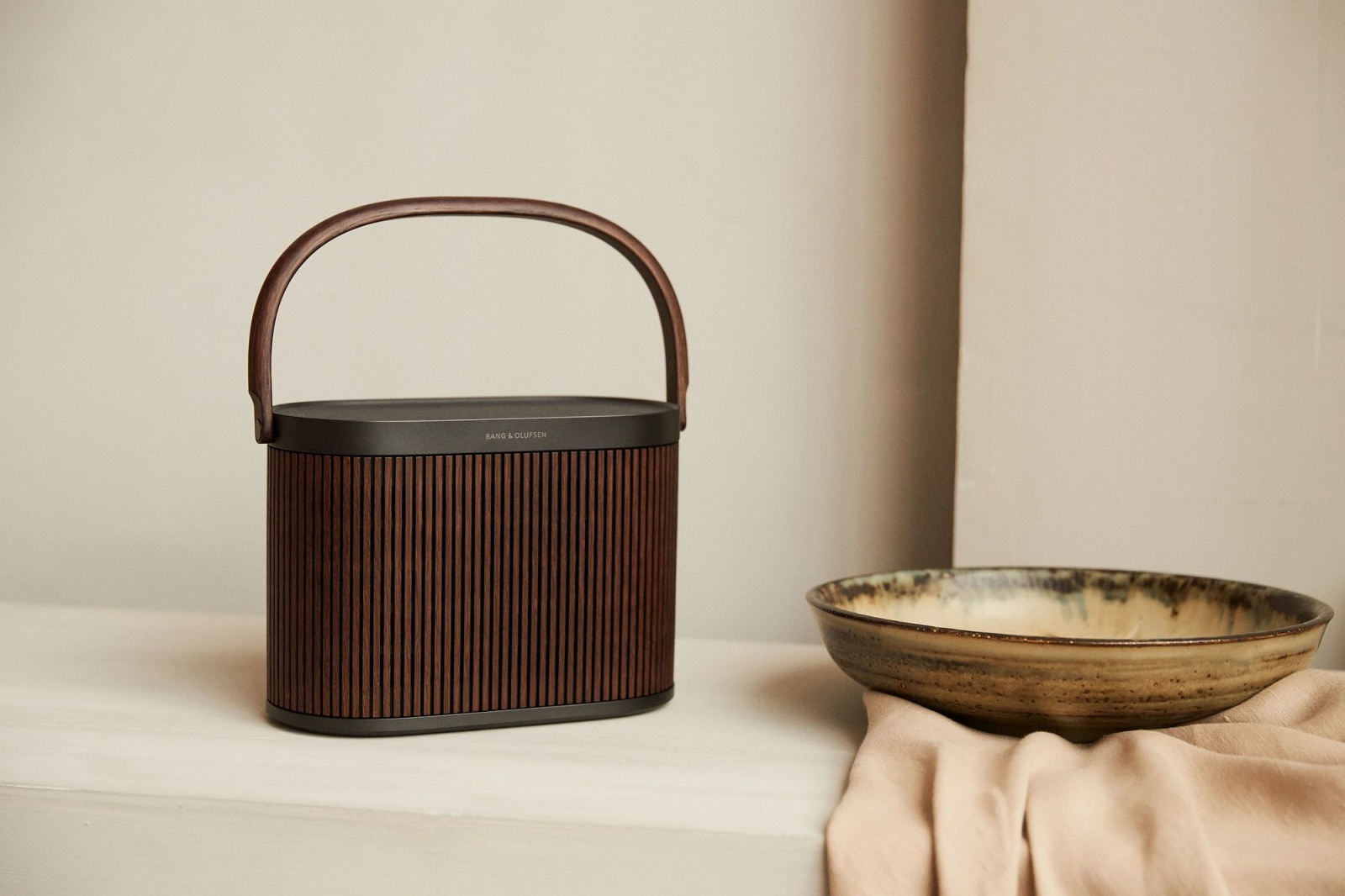 Bang & Olufsen Beosound A5 | Oak
