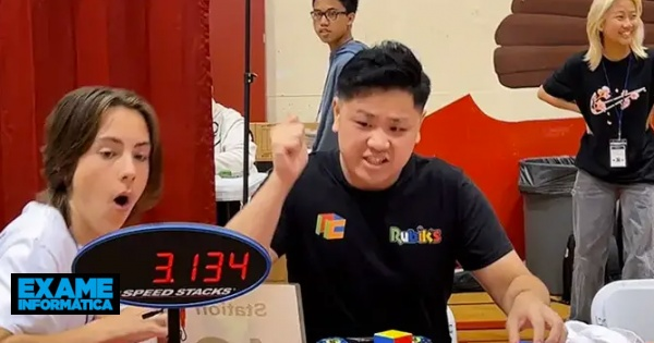 Recorde: Max Park demorou 3,13 segundos a resolver cubo de Rubik