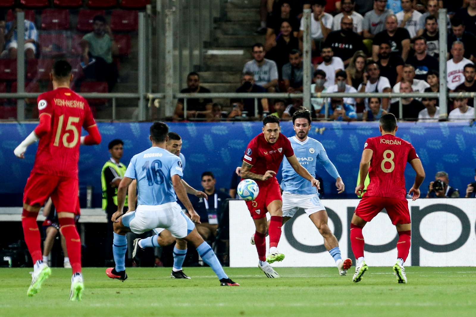 Manchester City vence Supertaça europeia pela primeira vez