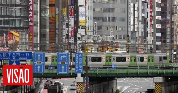 日本の8月の鉱工業生産と失業率は変わらず