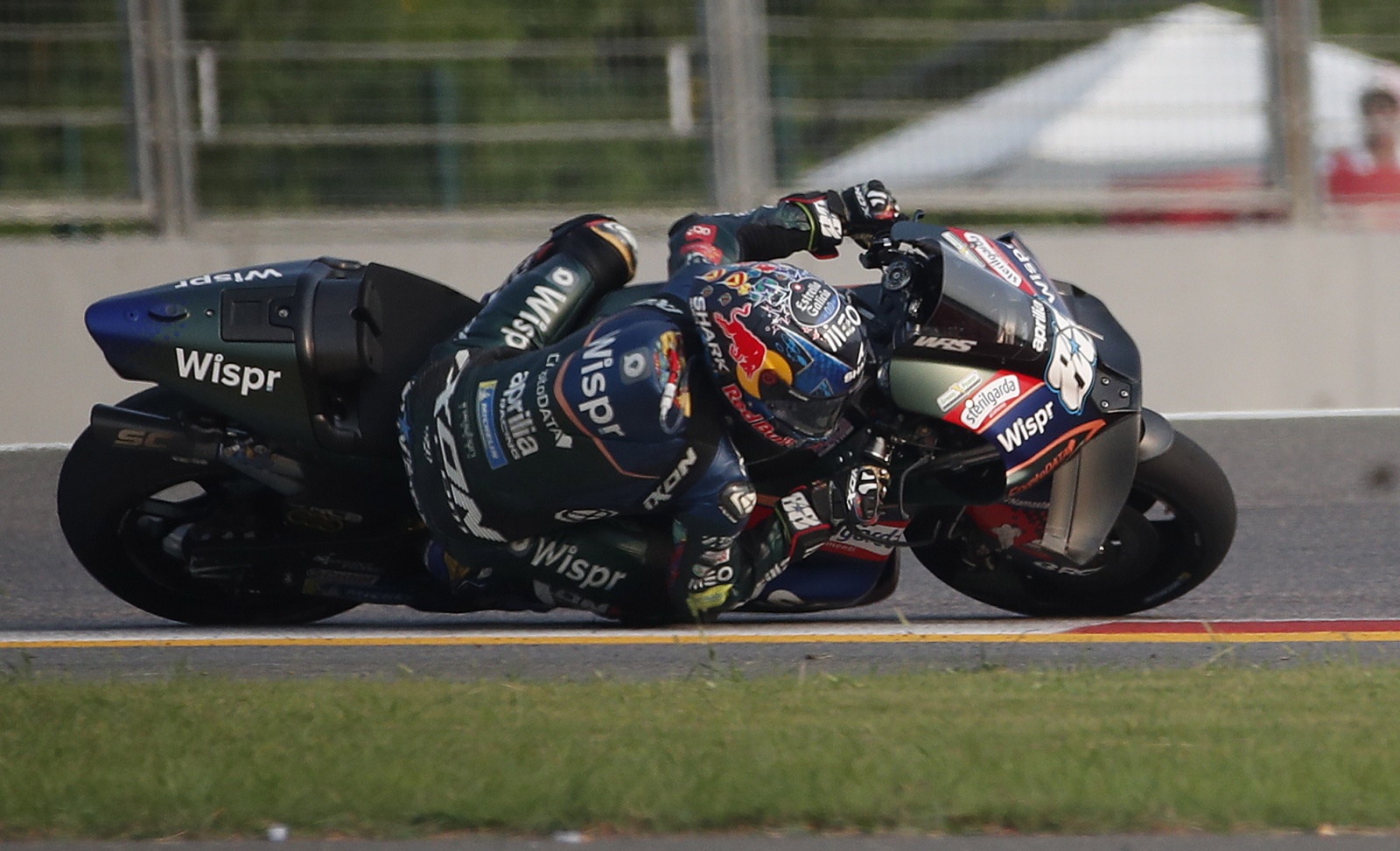 Miguel Oliveira em 12.º na corrida sprint da Índia em MotoGP