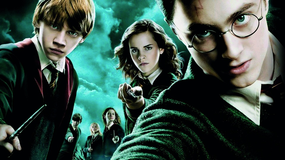 Visão Ganha O Almanaque do Mundo Mágico de Harry Potter