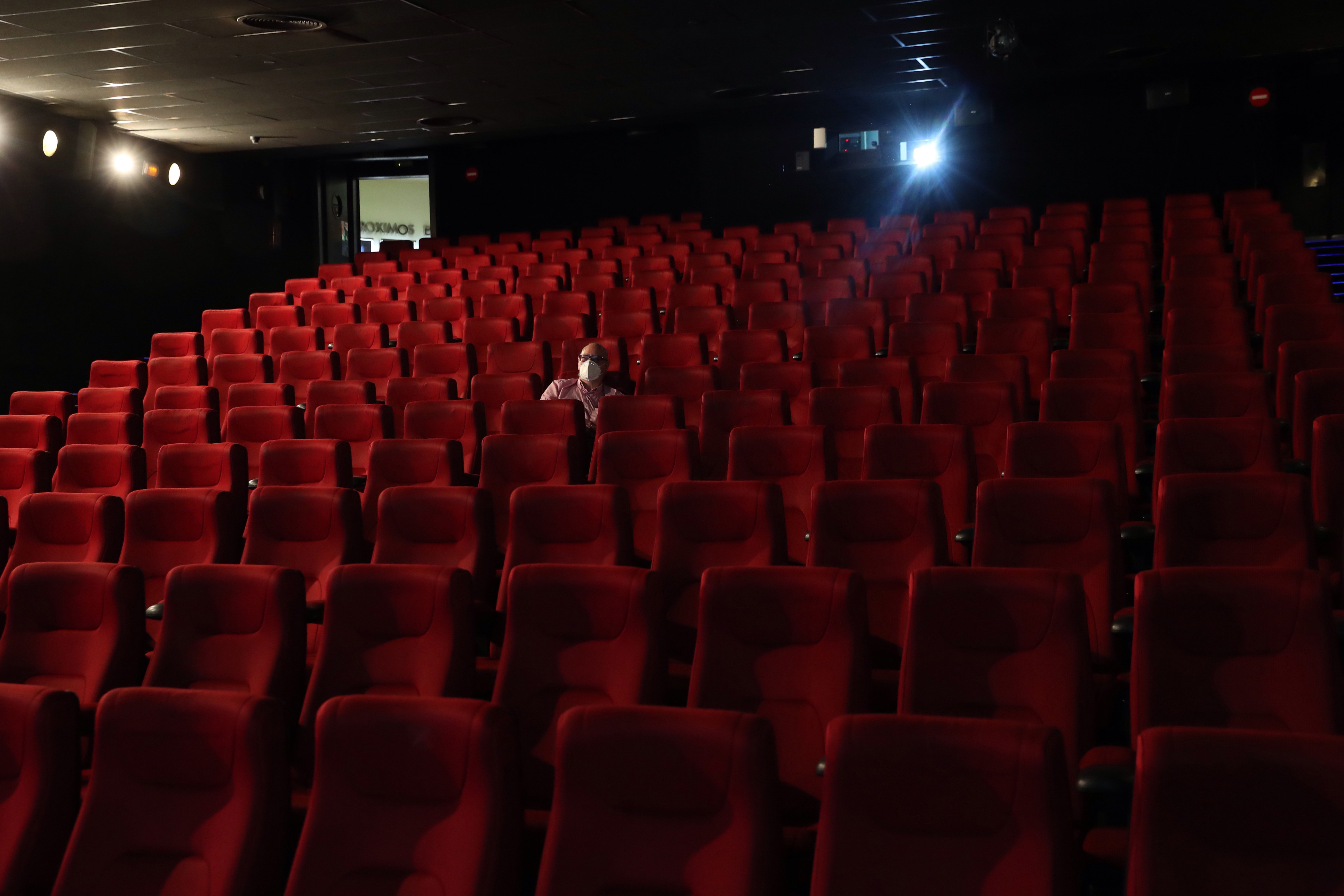 Cinemas NOS - Regressa à magia do Cinema