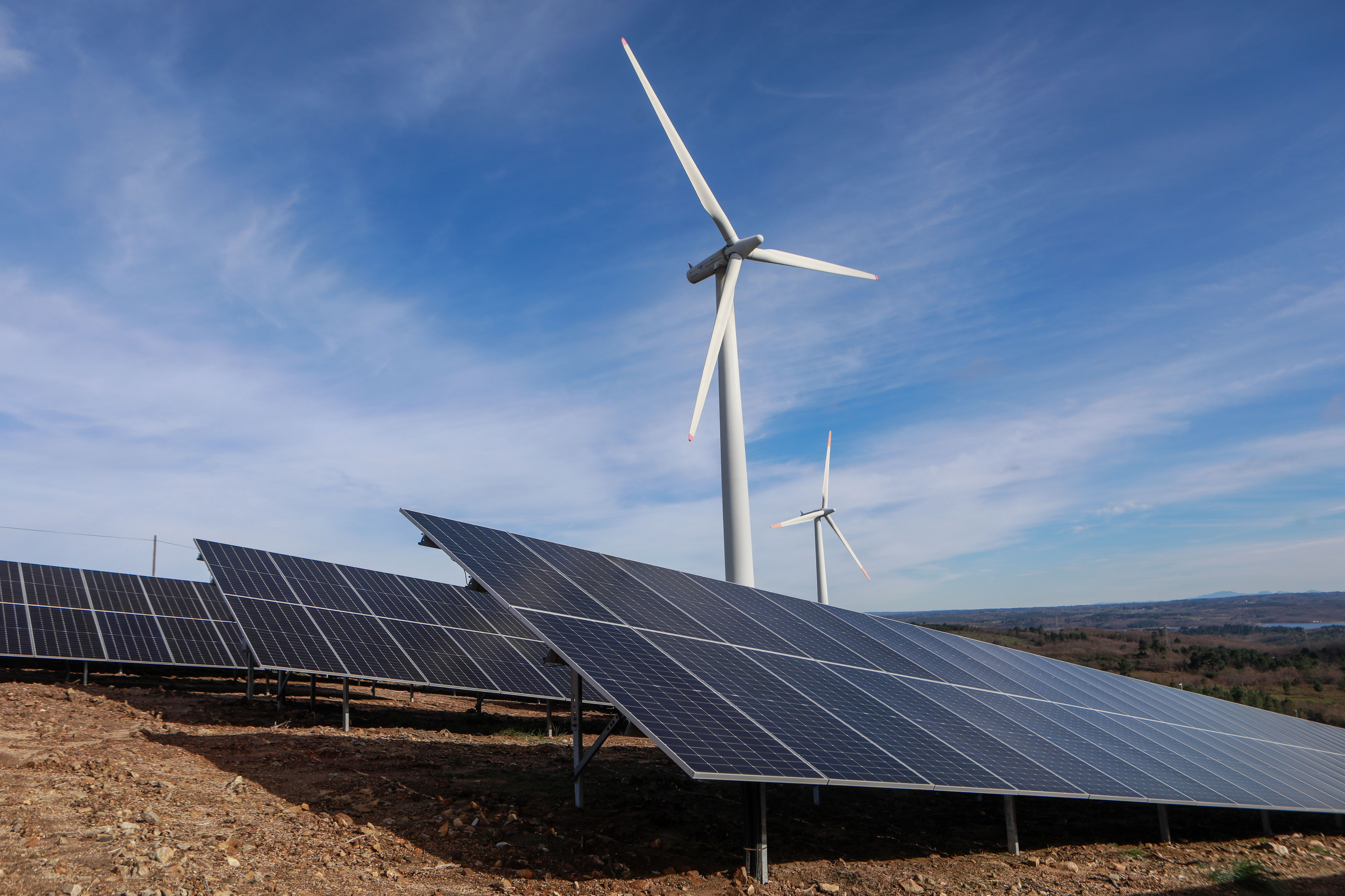 Produção de energia solar em Portugal atingiu nível mais alto de sempre em  maio – ECO