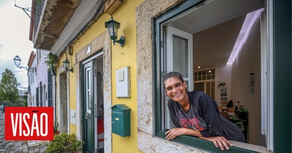 Felizes os que têm teto: Histórias de quem voltou a ter casa depois de viver na rua