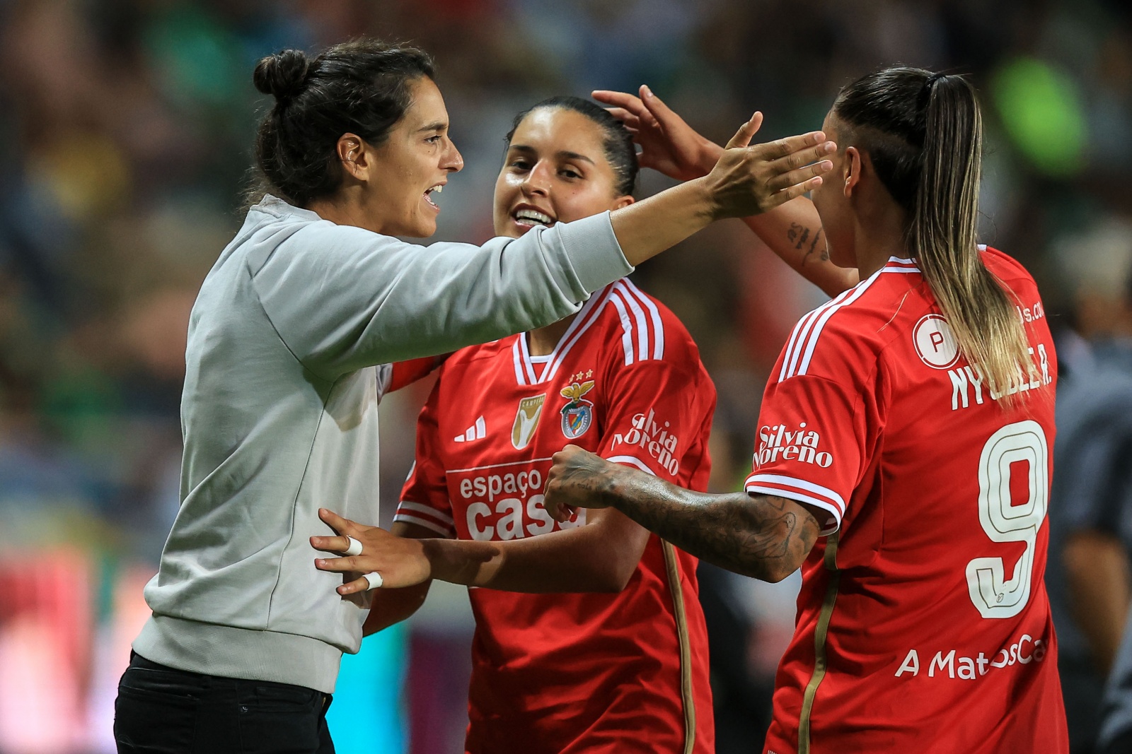 Feminino Benfica força o jogo decisivo 