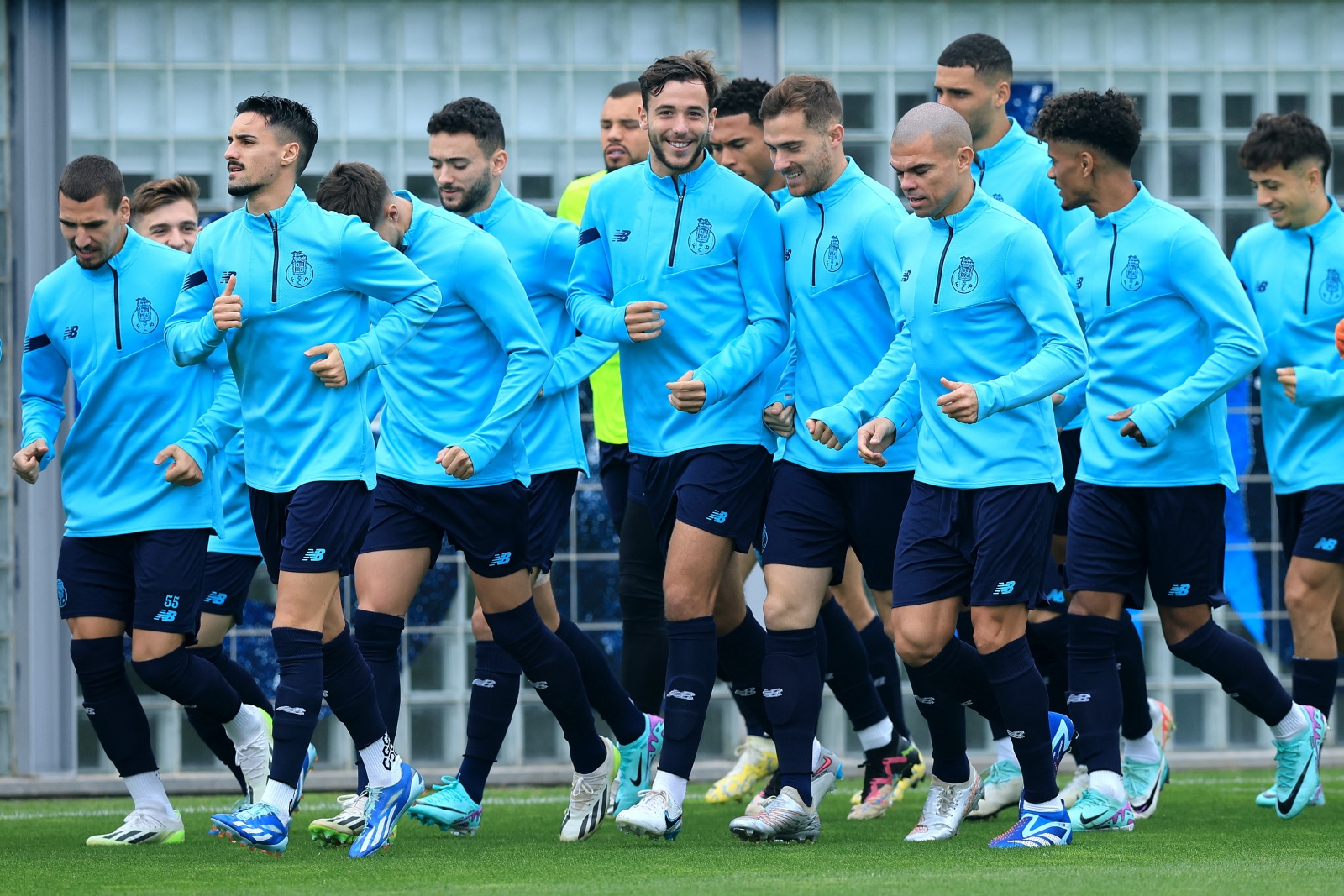 Veja o FC Porto a jogar nestes seis sítios