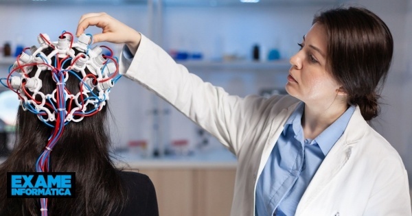 Interface cerebral não invasiva ajuda a controlar objetos virtuais com a mente
