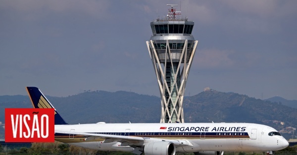 Forte turbulência em voo da Singapore Airlines faz um morto e dezenas de feridos