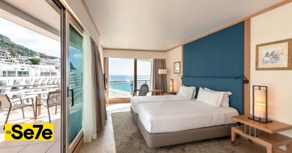 Sesimbra Oceanfront Hotel: Vista para o infinito azul