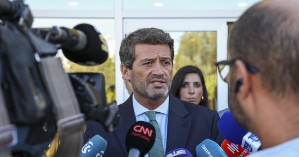 MP abre inquérito a André Ventura e Rita Matias por divulgação de nomes de crianças imigrantes