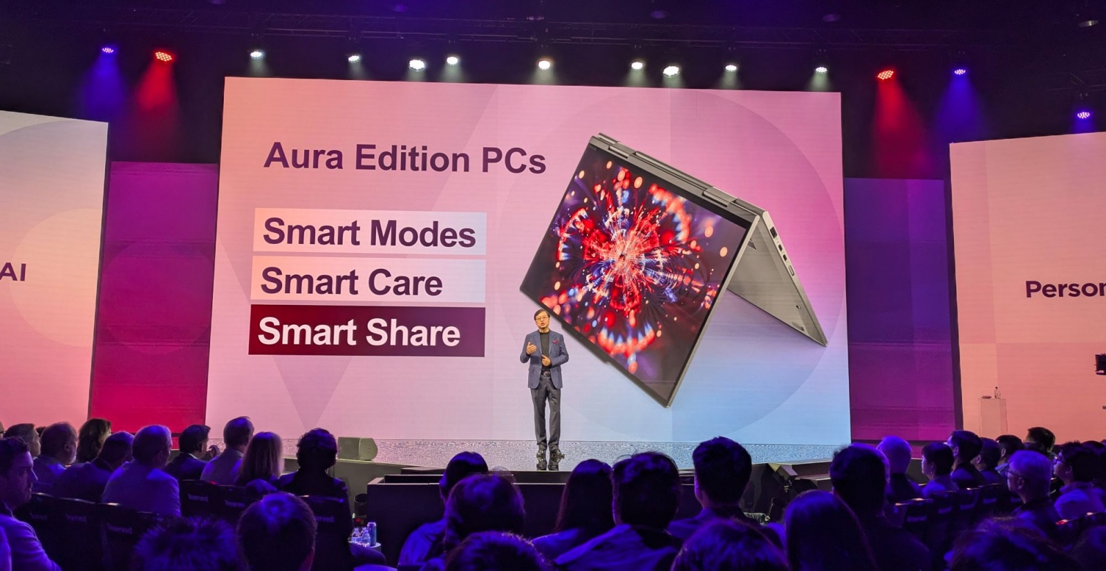 Lenovo Aura Edition