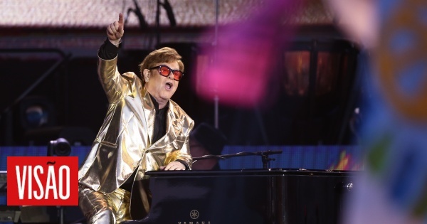 Elton John anuncia que perdeu a visão