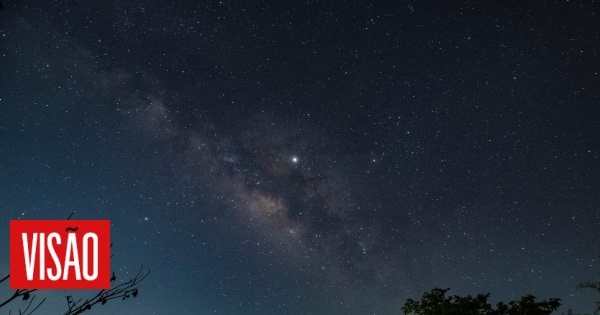 Equipa de astrónomos deteta 