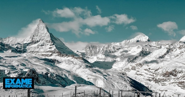 Glaciares dos Alpes encolheram 39% em duas décadas, revelam dados de satélite