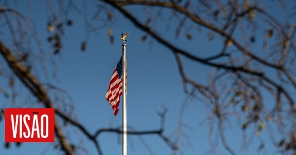 Não visitem a América nem comprem produtos americanos