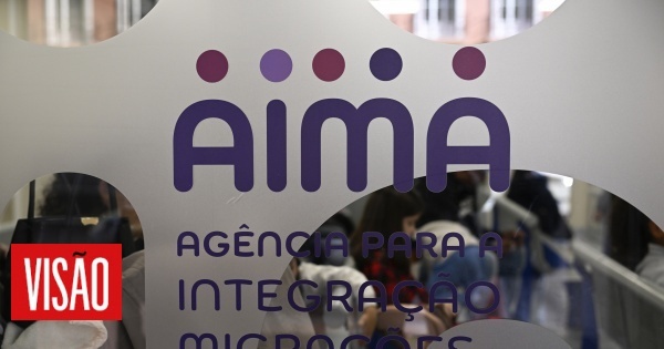 Mais de 4.500 imigrantes começam a ser notificados a partir da próxima semana para sair do País