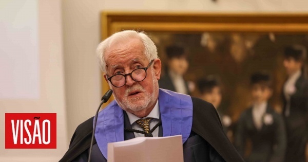 José Carlos de Vasconcelos recebe título de Doutor Honoris Causa, pelo 