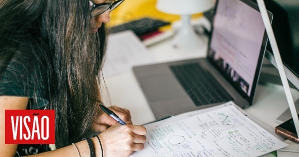 Quanto se investe em Educação em todo o mundo? Os nossos dados e os dos outros