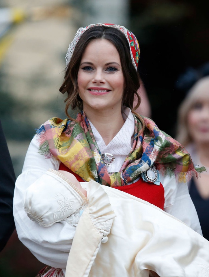 Caras  Princesa Sofia da Suécia recupera um dos seus vestidos