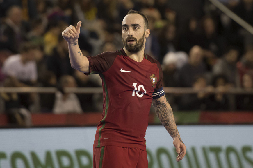 Falcão é eleito melhor jogador de futsal do mundo pela quinta vez