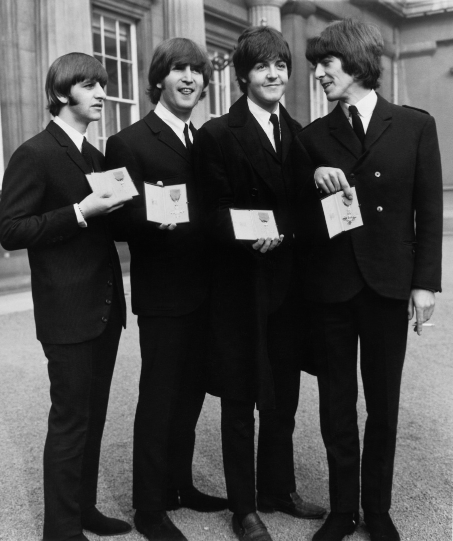 Paul McCartney anuncia “última canção dos Beatles” com vocais de Lennon restaurados pela inteligência artificial