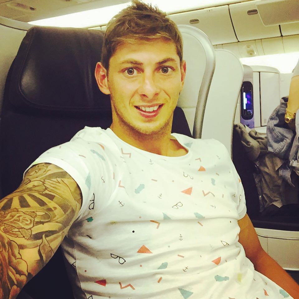 Jogador argentino Emiliano Sala está em avião desaparecido na França