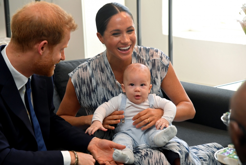 Caras Meghan explica importante mudança na certidão de nascimento do filho, Archie Caras Meghan explica importante mudança na certidão de nascimento do filho, Archie