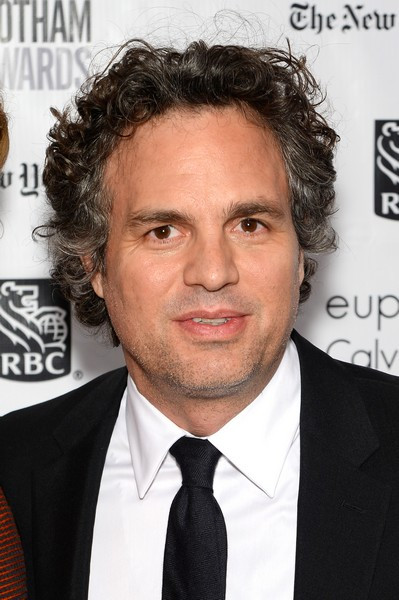 Mark Ruffalo recorda cancro aos 33 anos