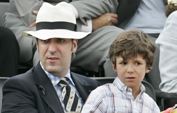 Jaime de Marichalar com o filho, Felipe Juan Froilán.jpg
