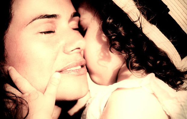 Cláudia Vieira com a filha, Maria.jpg
