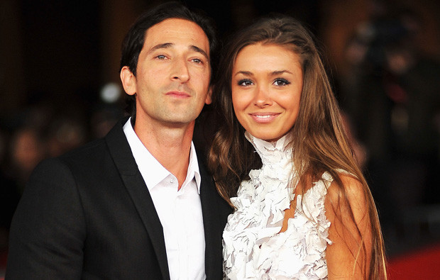 Adrien Brody e Lara Lieto.jpg