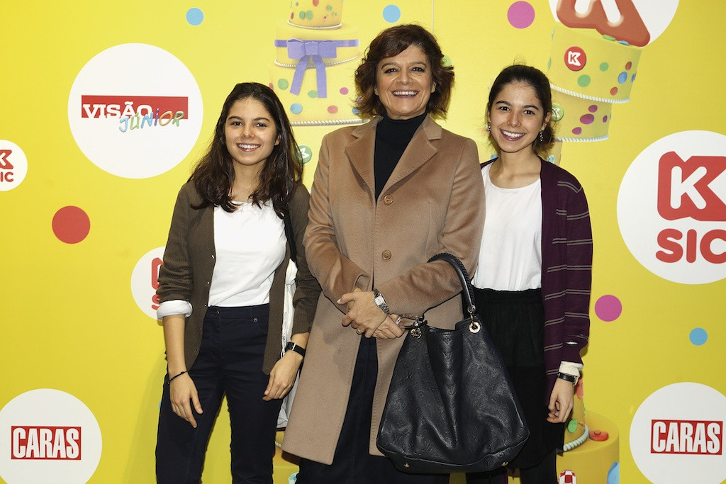 Júlia Pinheiro e as filhas gémeas, Matilde e Carolina.jpg