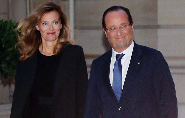 Valérie Trierweiler e François Hollande.jpg